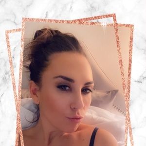 Meet your Posher, Melanie